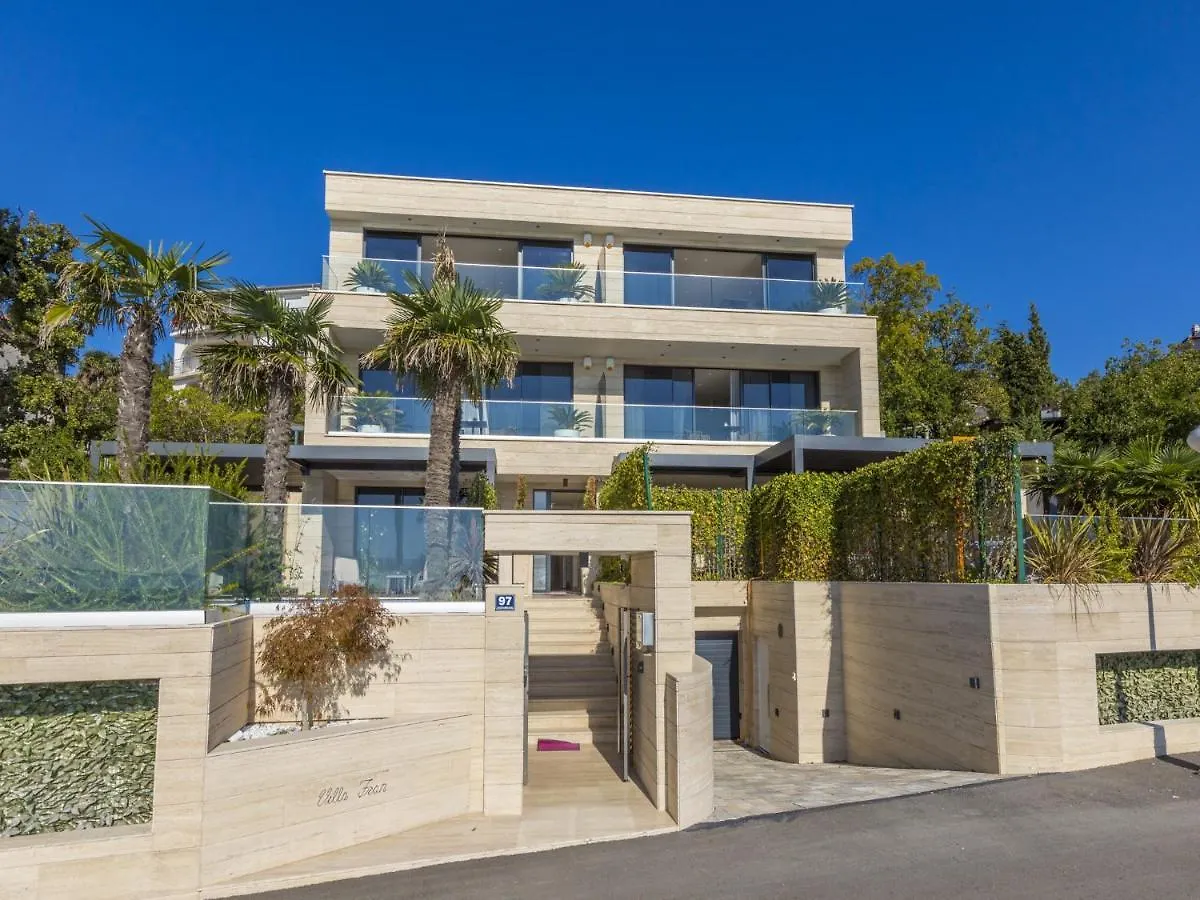 Beach Front Villa Fran Crikvenica Apartment